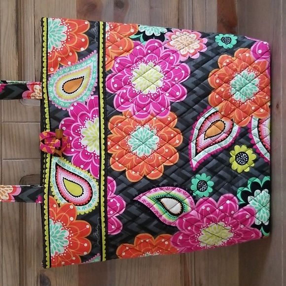 Vera Bradley Ziggy Zinnia Large Tote Bag - Picture 2 of 13